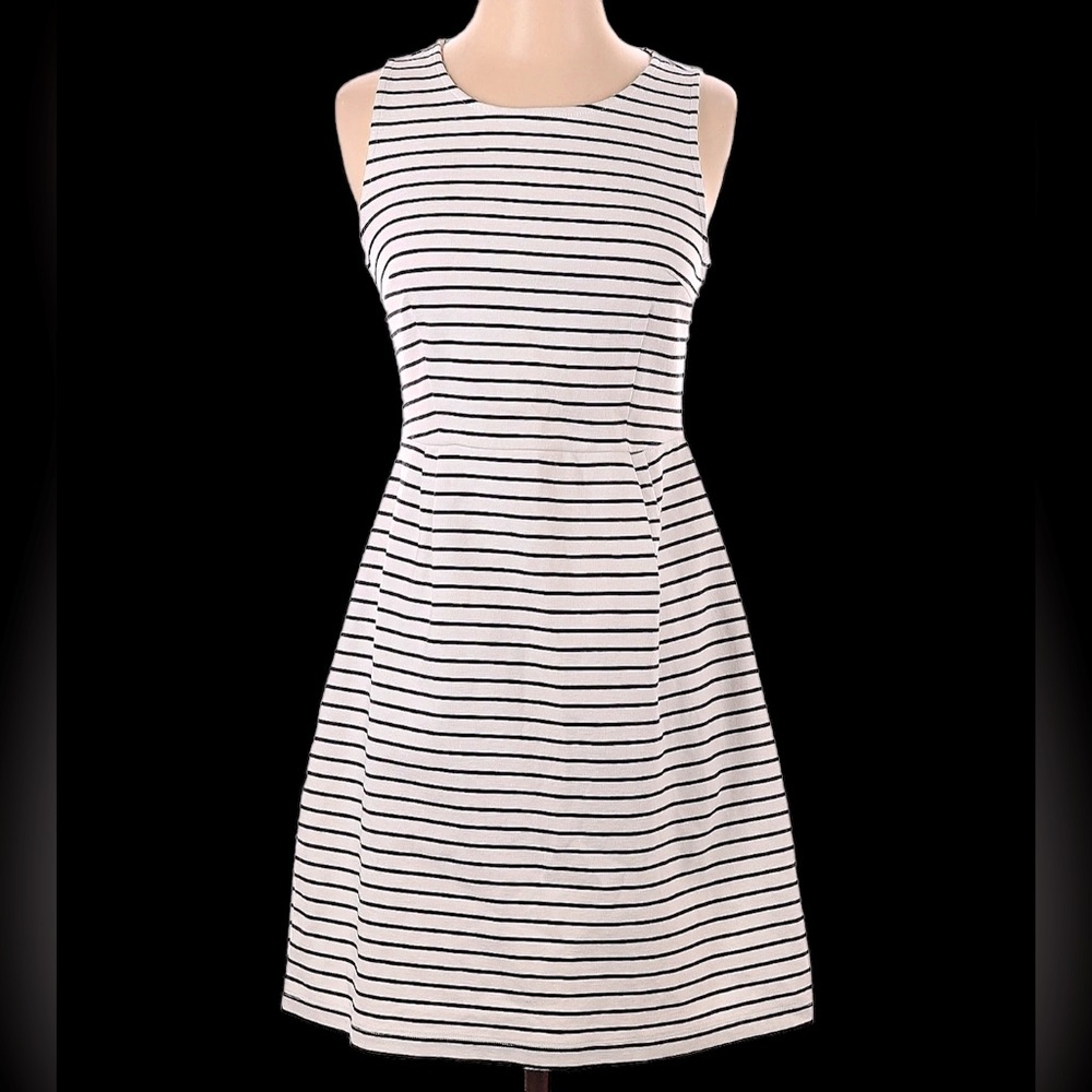 Old Navy Striped Casual Dress